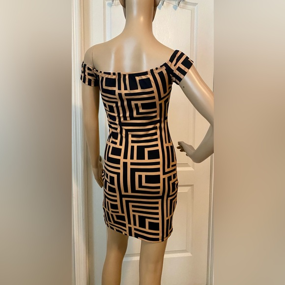 SHEIN - Picture 3 of 3